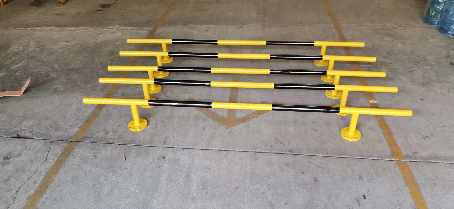 u型防撞柱停车场挡车杆 油站m型防撞栏 车辆挡车管 隔离桩止退器