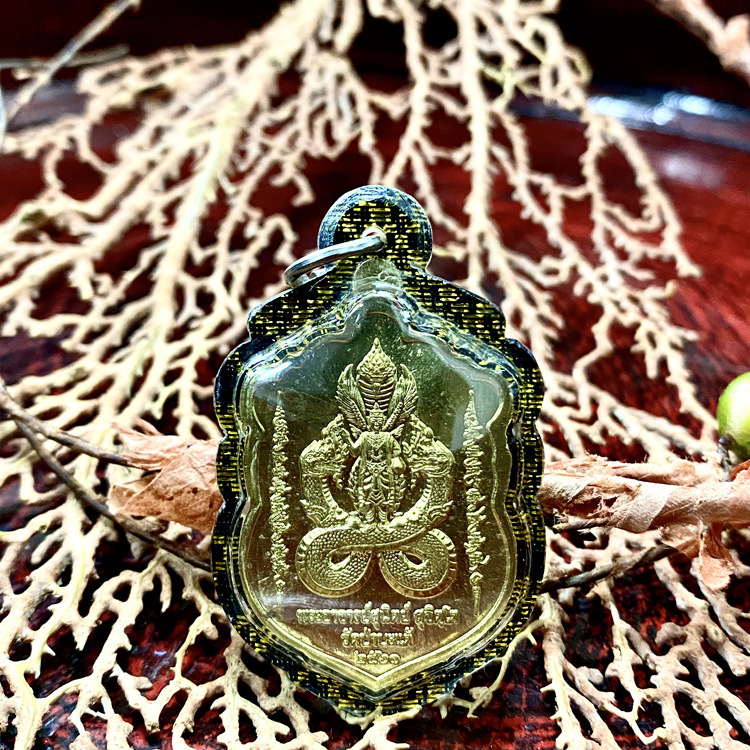 舍玛商贸2560龙婆苏尼大师自身水龙佛牌带壳无卡真品包邮泰国佛牌