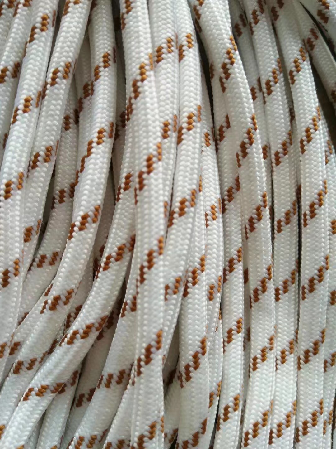 0/厘,1.2/.底弹黑色有心,.扁空心带有颜色加弹八股,8*6.