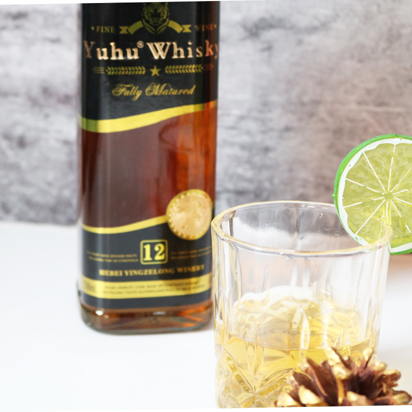 洋酒whisky yuhu12御虎牌威士忌 调配充场酒(方瓶御虎)700ml