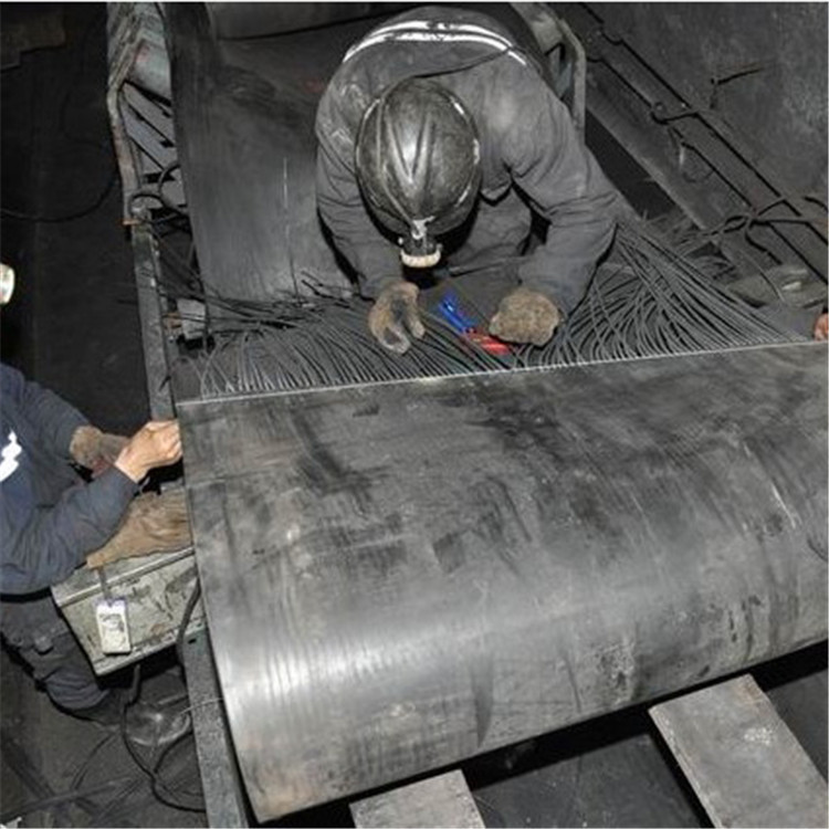 尼龙钢丝绳输送带硫化接头粘接现场施工热接冷粘传送带安装维修补