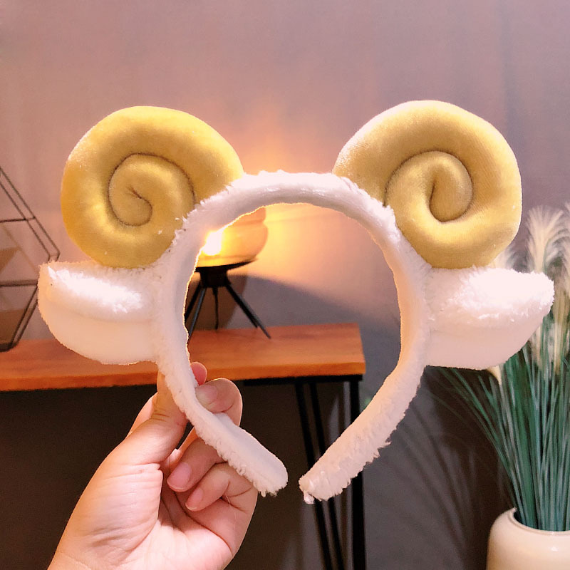 毛绒发箍羊角发饰网红发带卡通羊羔小羊卡通可爱动人发饰头饰批发