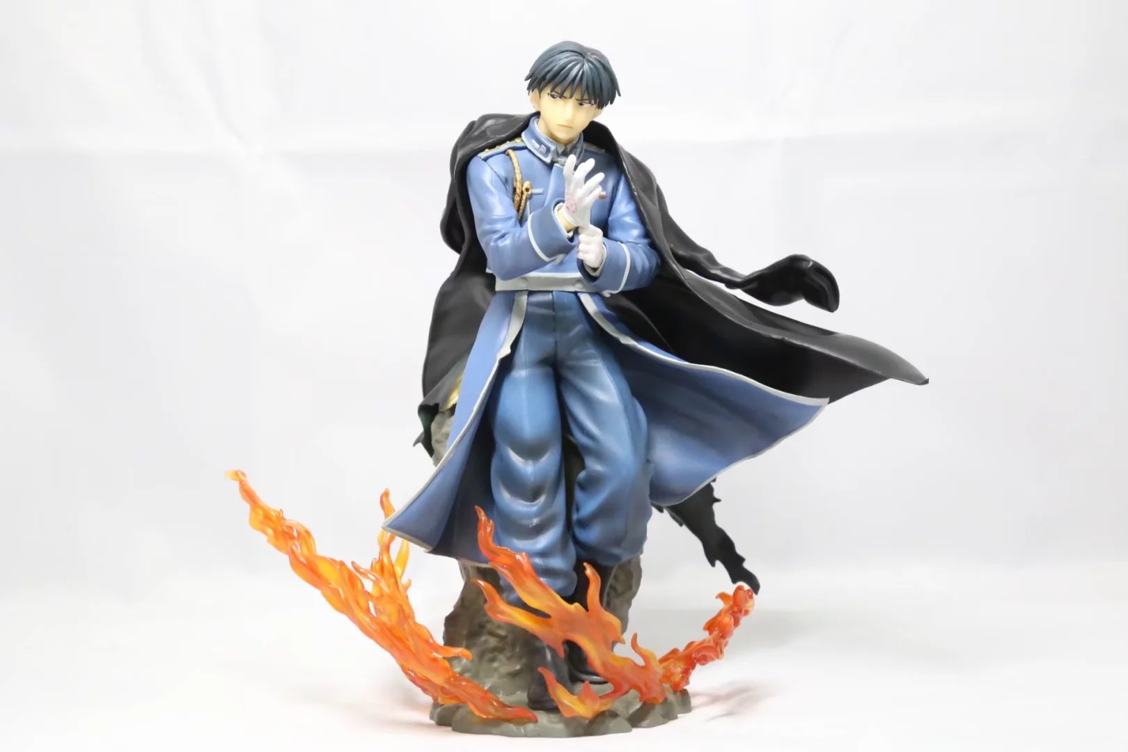 动漫前线手办artfx j 钢之炼金术师 罗伊·马斯坦 大佐 1/8盒装手