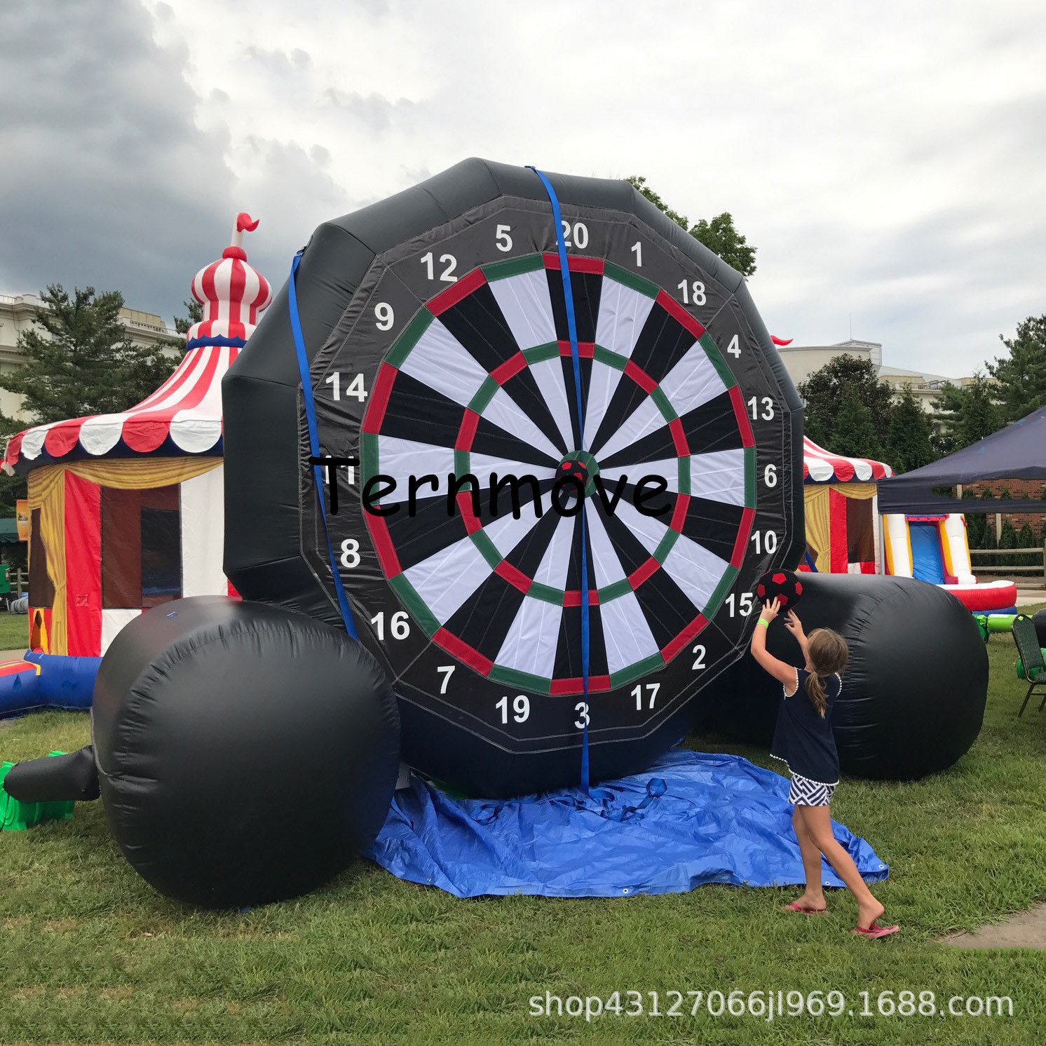 趣味道具充气飞镖盘足球飞镖靶世界杯互动足球百发百中射击游戏
