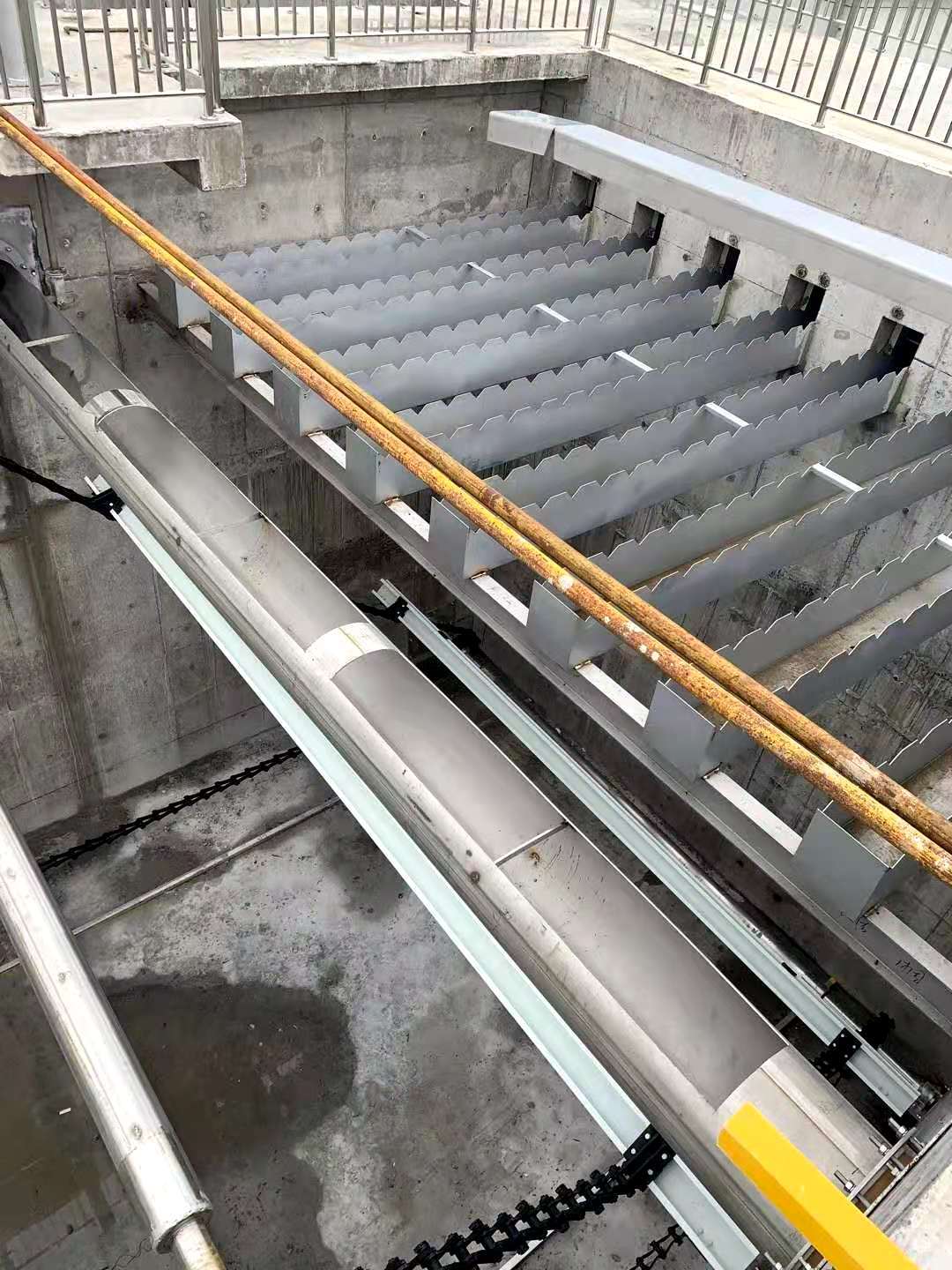 行走轮刮泥机 中心传动刮泥机吸泥机 行车式搅拌刮泥机