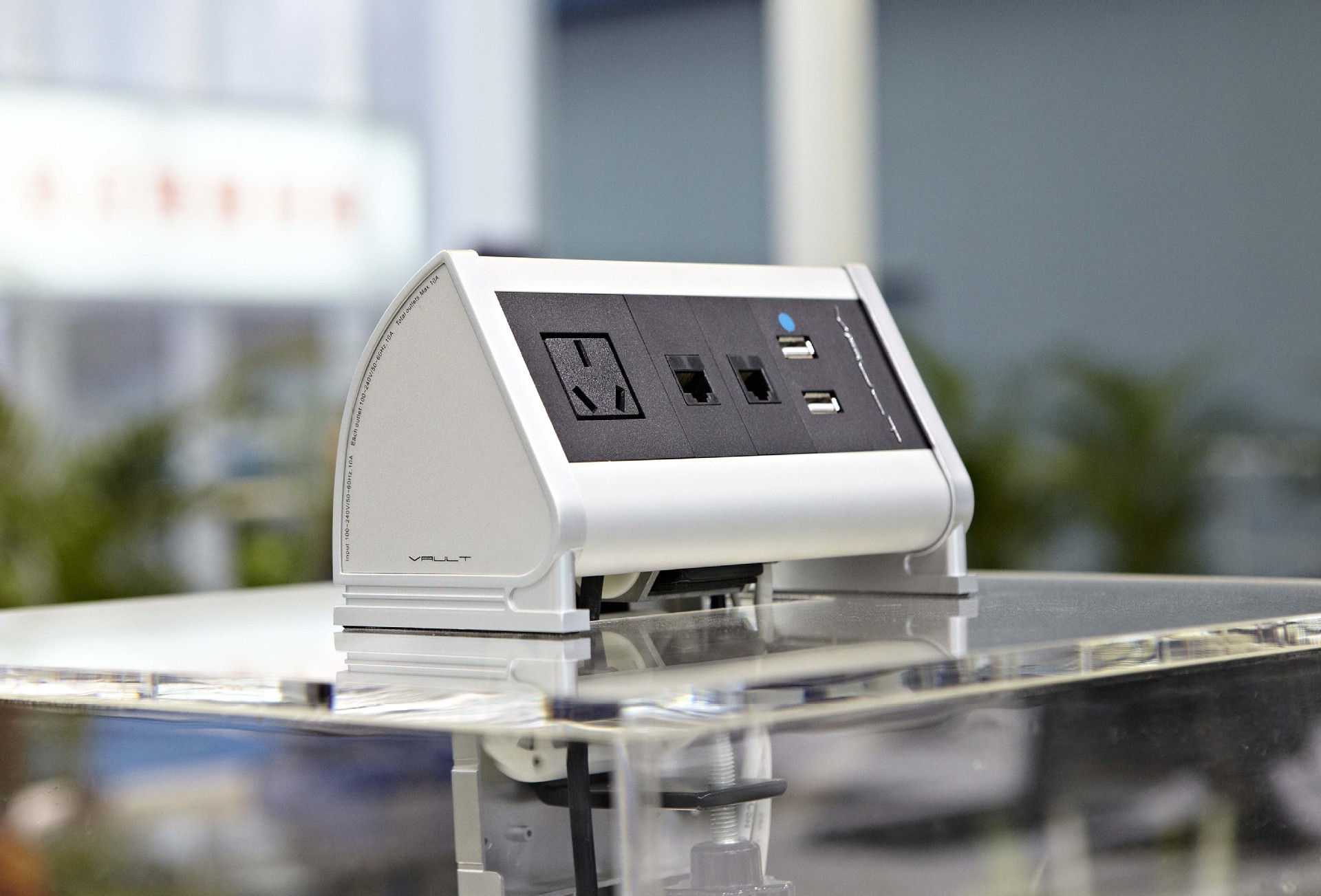 bte夹桌面办公插座多媒体信息接口插座免开孔多固定插座