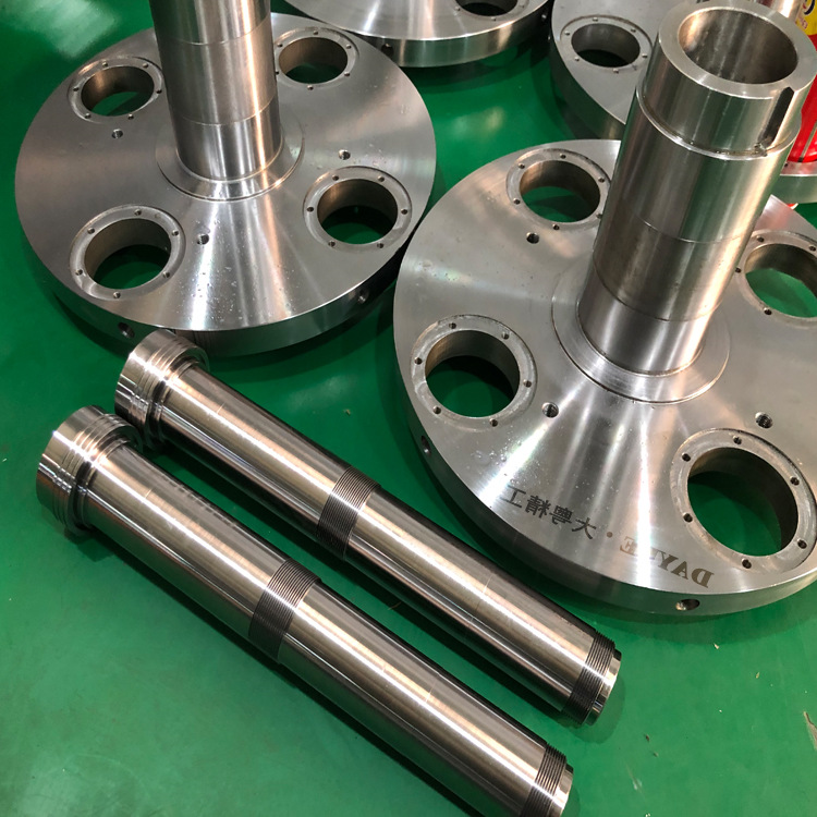 精密零件加工厂 大型轴套定做 精密机械加工 大型机械配件 轴加工