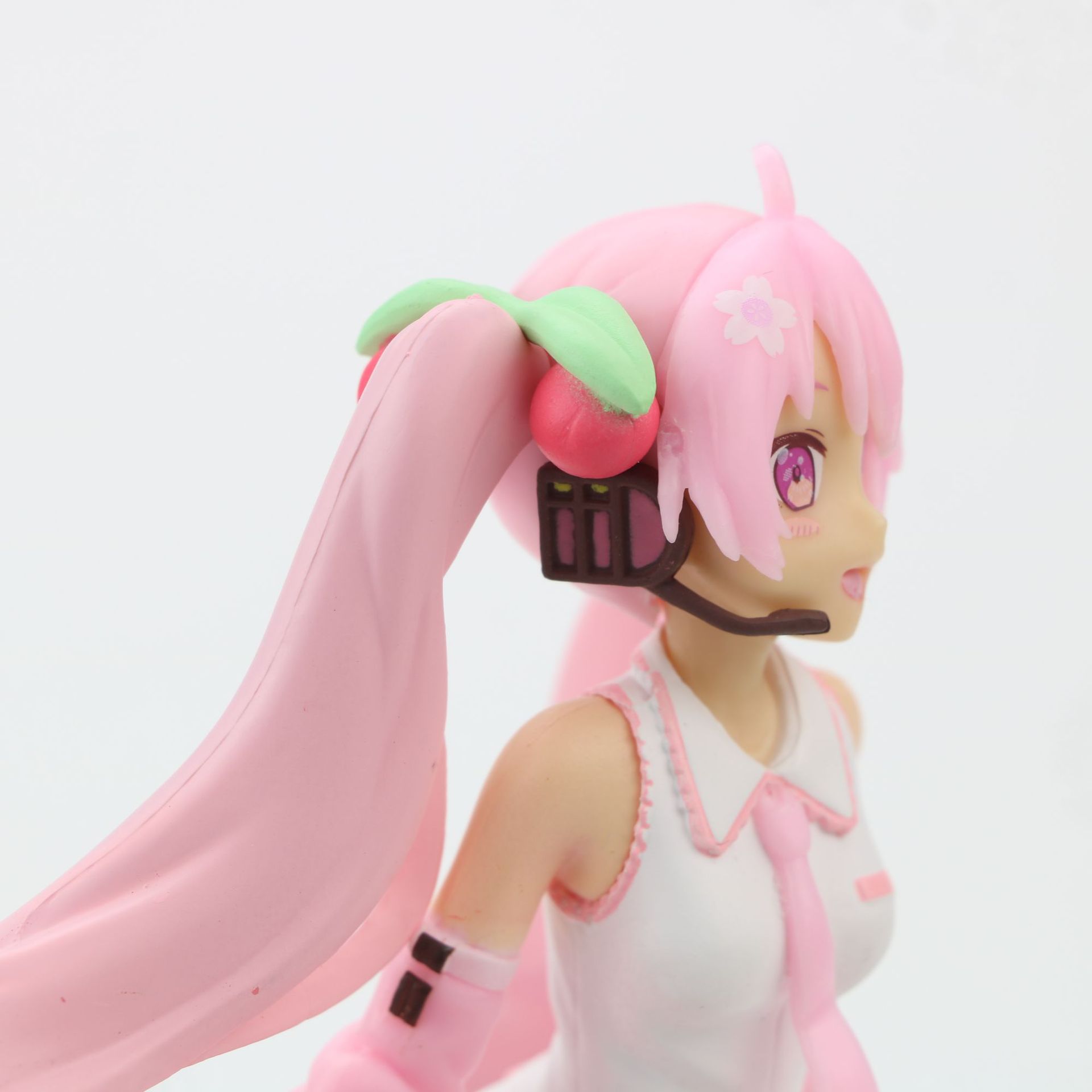 miku音未来手办粉色少女动漫公仔玩具模型蛋糕装饰摆件礼物