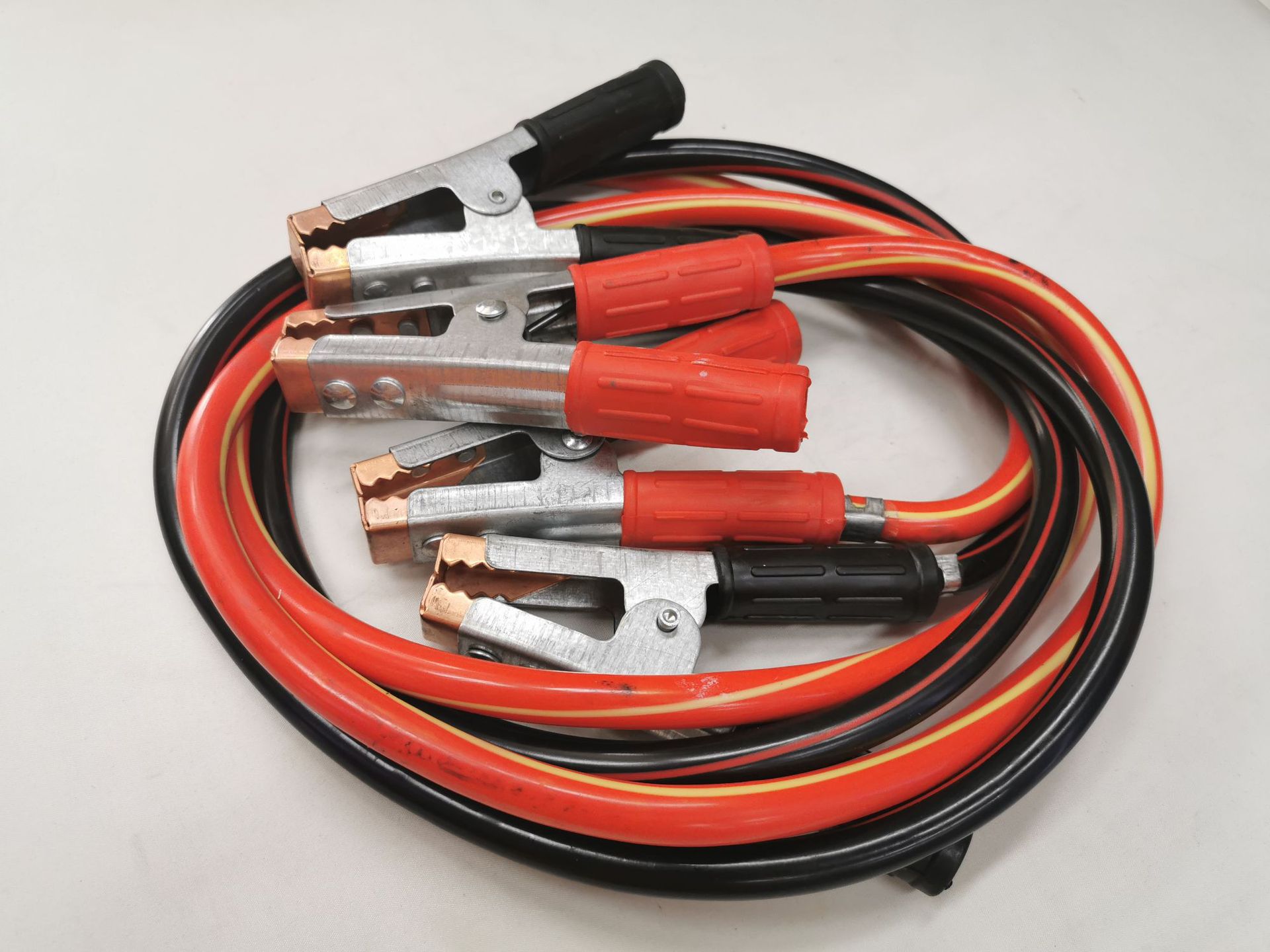 汽车通用应急充电电瓶搭火线过江龙电瓶夹子连接线鳄鱼夹铜搭电线