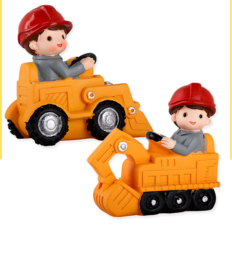 烘焙蛋糕装饰 黄色工程车挖掘机宝宝玩偶可爱蛋糕装饰摆件