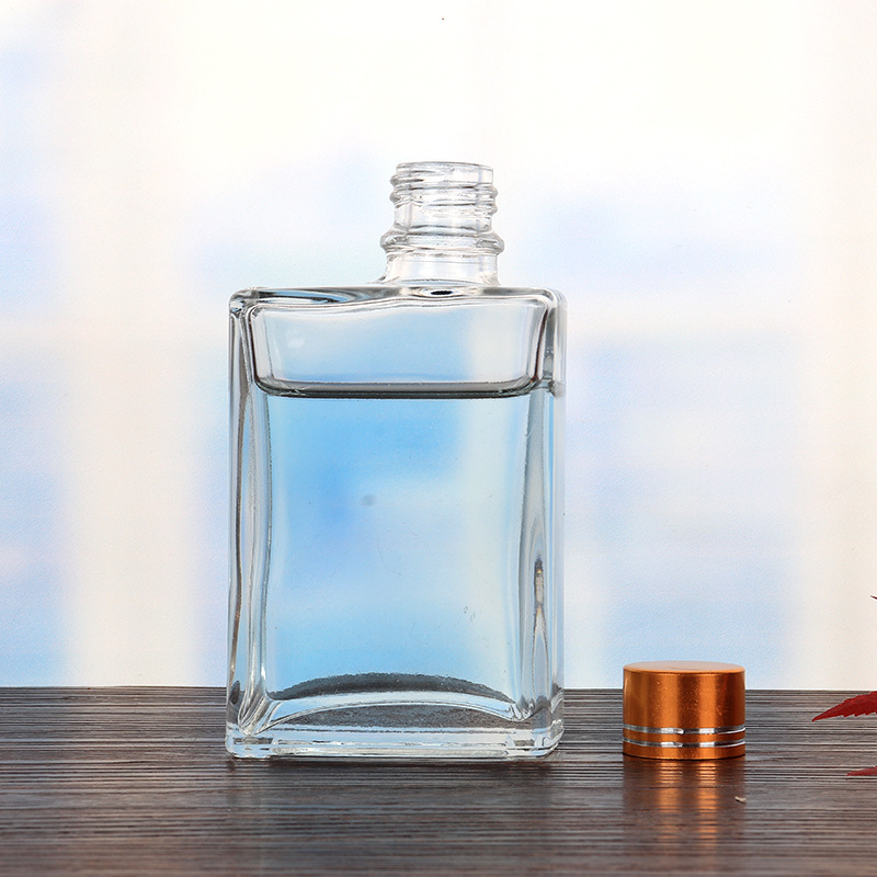 新款玻璃扁方酒瓶 100ml密封白酒瓶便携小酒瓶洋酒瓶果酒瓶药酒瓶