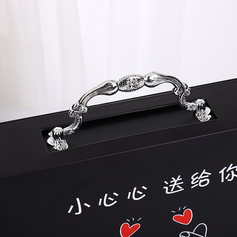 77格手提小心心送给你巧克力包装礼盒喜糖礼品盒子空盒厂家批发