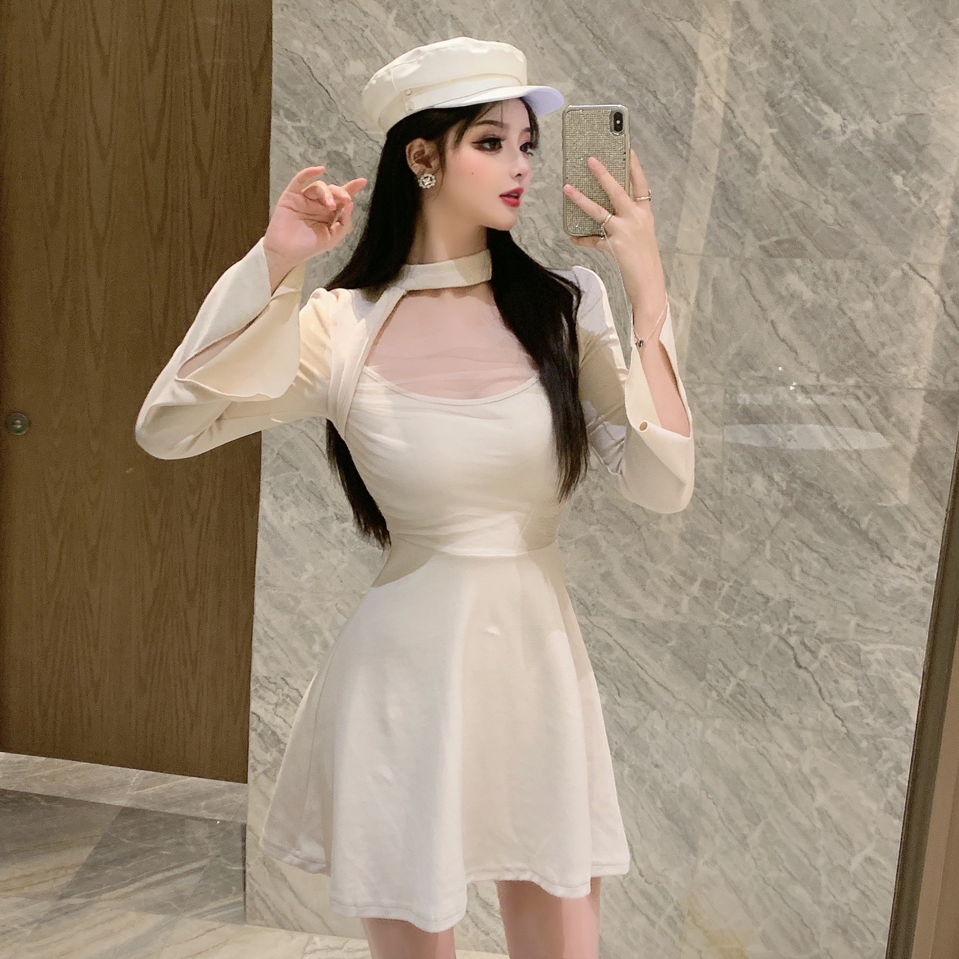 实拍实价----性感设计感网纱拼接露锁骨收腰连衣裙2020休闲时尚潮