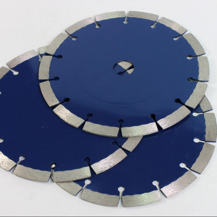 1123580mm烧结分齿锯片 混凝土砌块水泥磨石干切割片 金刚石锯片