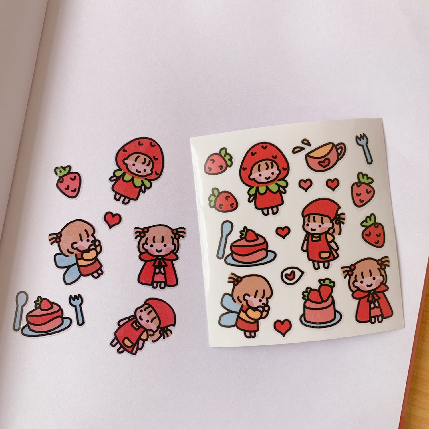 韩国ins风可爱卡通甜美小女孩手帐diy封口贴手机笔记本水杯装饰贴