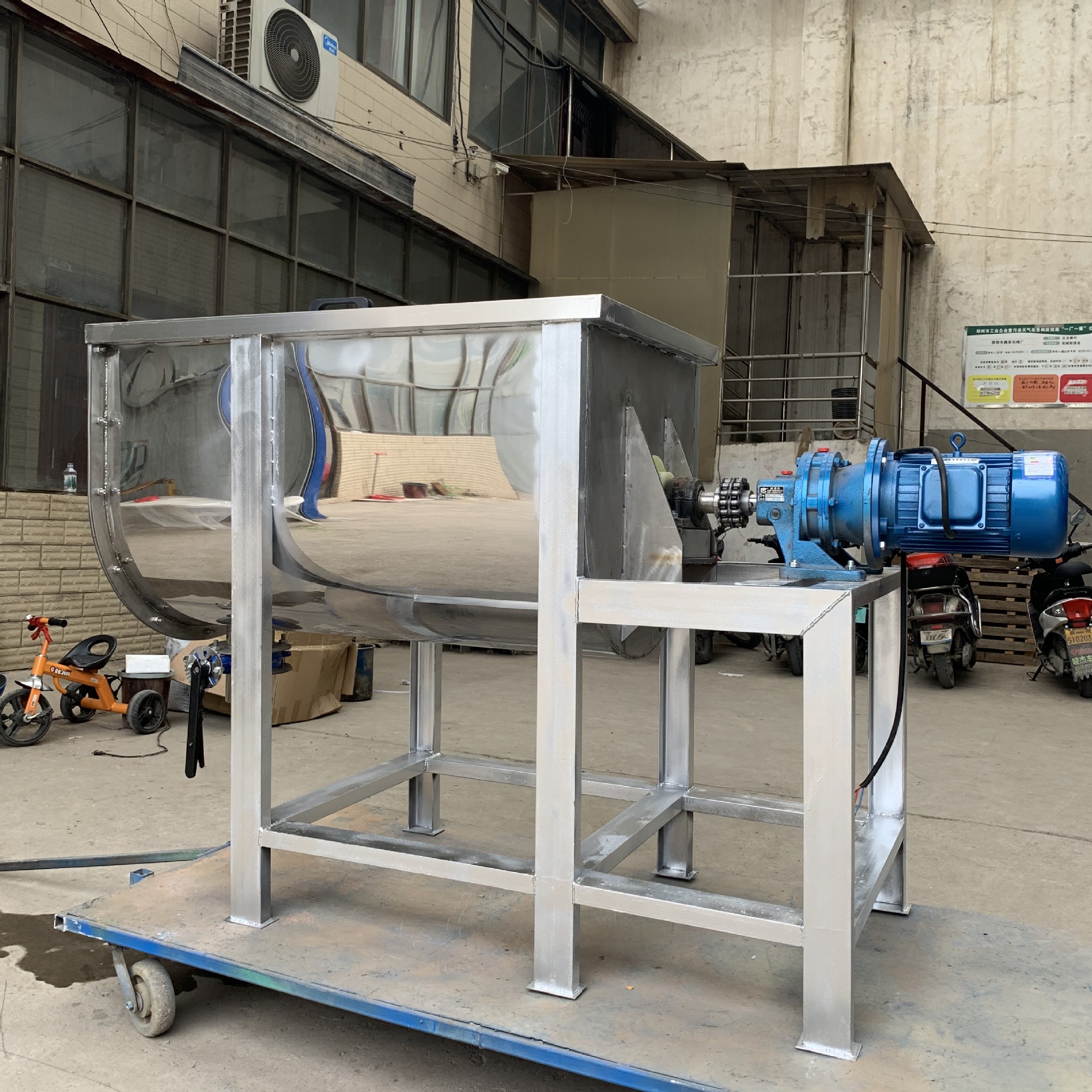 不锈钢干粉搅拌机耐腐蚀化工粉体真石漆拌料机食品果胶酱混合机