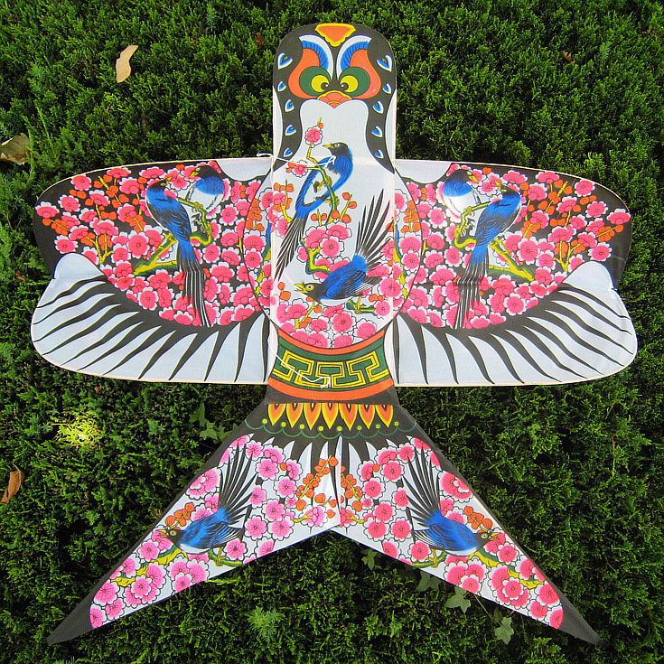 礼品潍坊传统竹子骨架风筝瘦长钻天沙燕 可用于古装摄影道具装饰