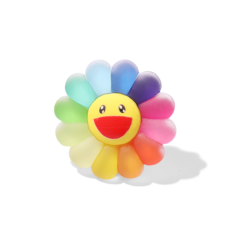 夹扣太阳花卡哇伊鞋带装饰品小花胸针 冰箱贴 笑脸磁铁胸花 x1585