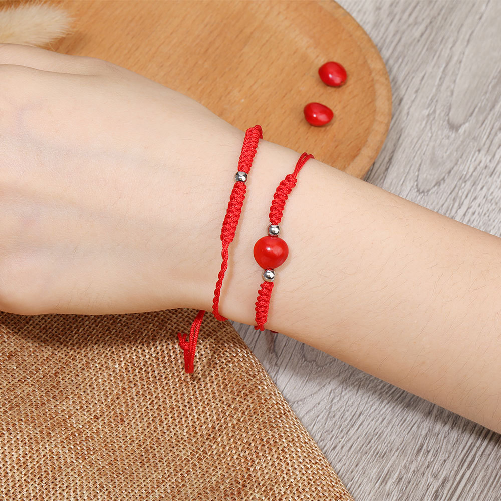 红豆七夕手链血菩提手串女款佛珠手链相思豆红绳红豆手绳批发