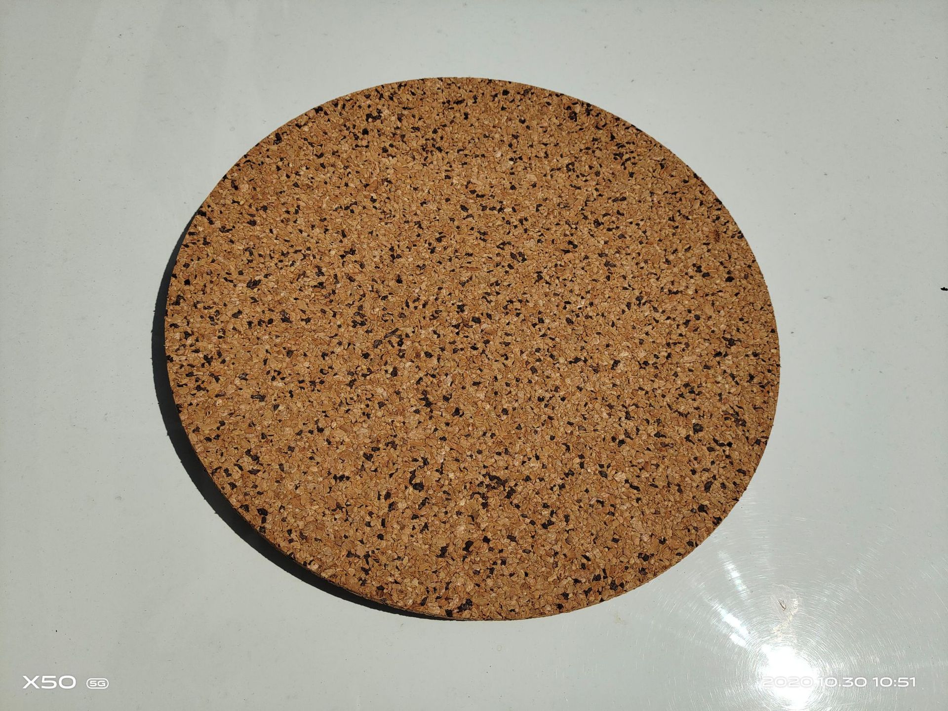 软木批发软木板材软木片软木黑颗粒片隔音软木纸生产制作厂家直销