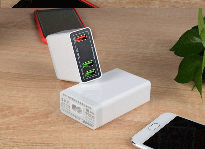 摩托车12v电瓶手机充电器usb通用24伏汽车蓄电池快充车载充电器5v