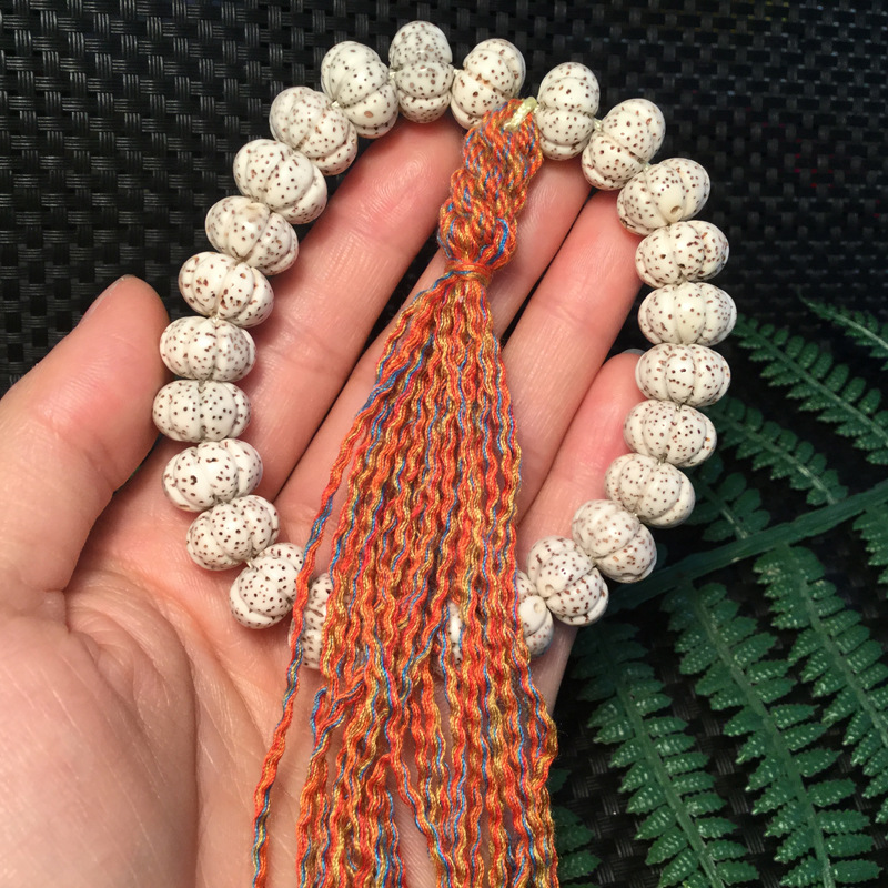 天然海南星月菩提南瓜珠手串 高密干磨顺白玄月佛珠手链批发