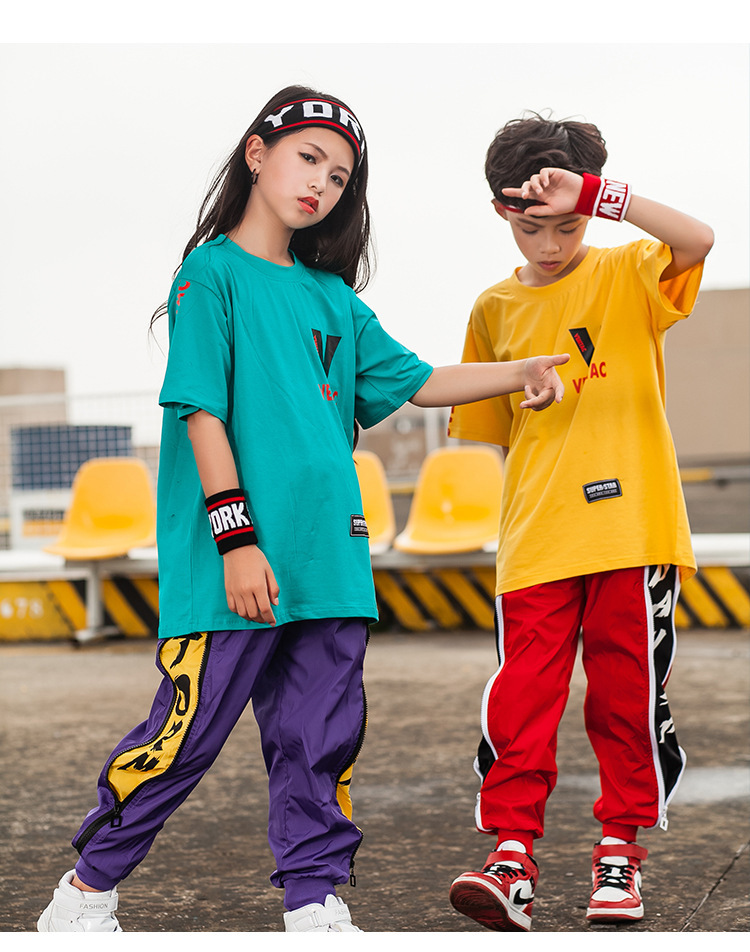 儿童街舞服装男女童演出服少儿街舞套装hiphop夏季宽松t定制包邮