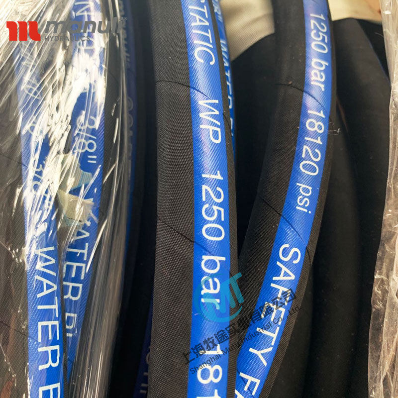 意大利玛努利液压油管胶管manuli超高压清洗切割1250bar高压泵管