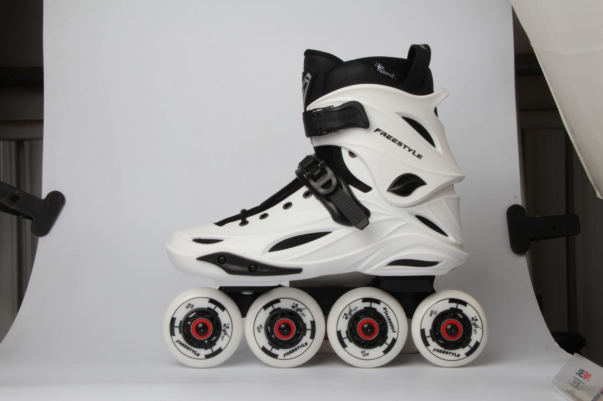 freestyle费斯忘川轮滑鞋成人直排轮旱冰鞋男女溜冰鞋花式平花鞋