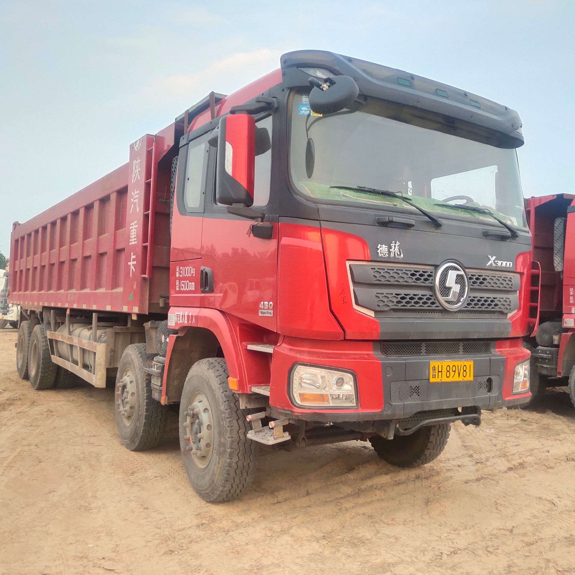 出口豪沃渣土自卸车 二手德龙前四后八自卸车 可按揭 6.