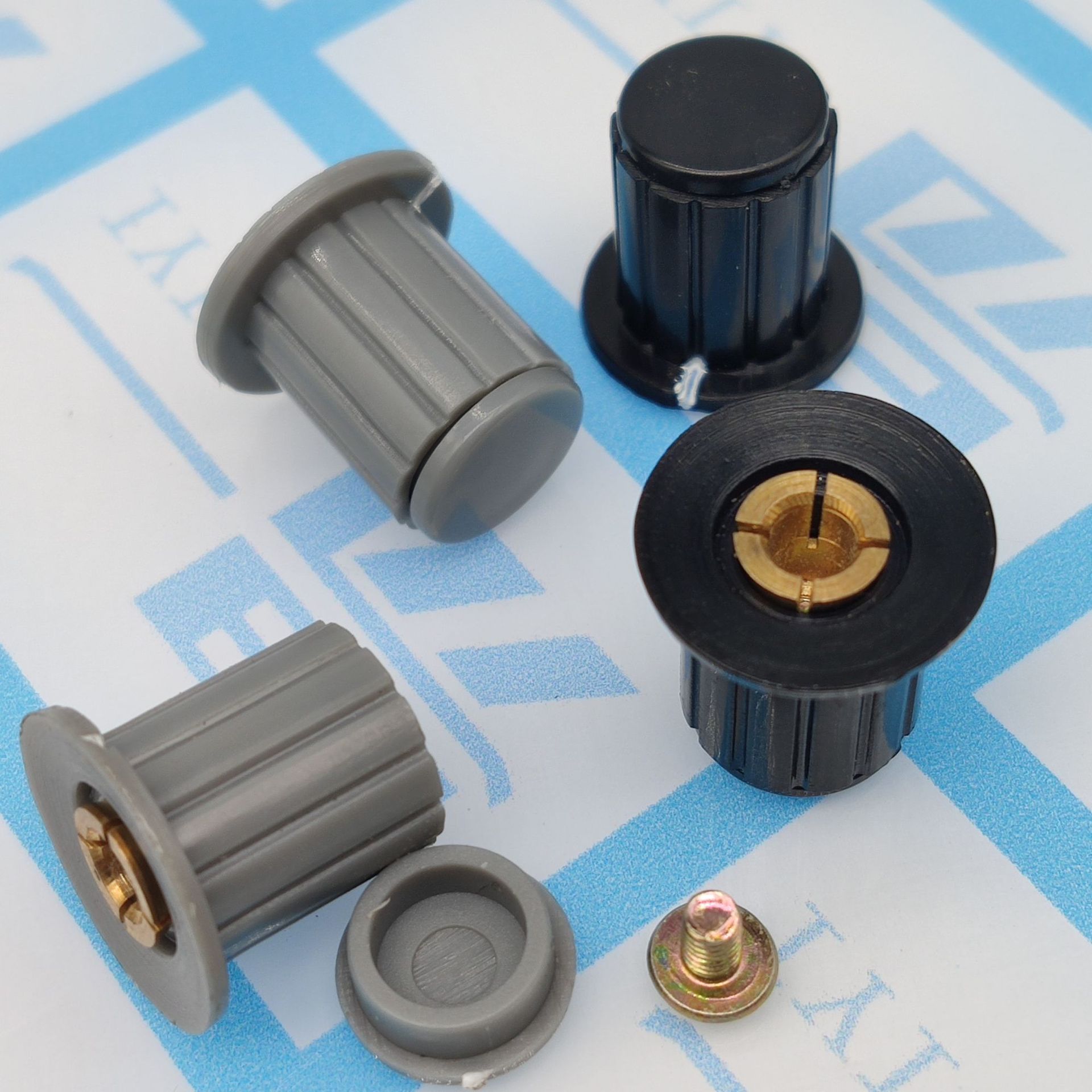 电位器旋钮帽塑料旋钮 电位器旋钮帽子kyp16-16-4j 灰色黑色 铜芯