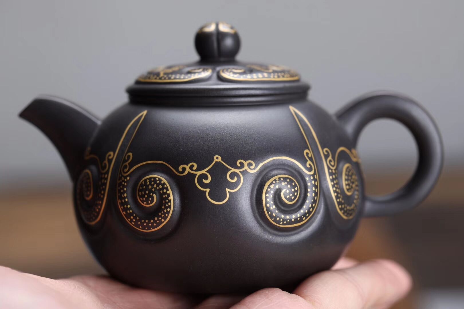 宜兴紫砂壶茶具名家正品纯手工精品原矿优质黑泥描金吉祥如意壶