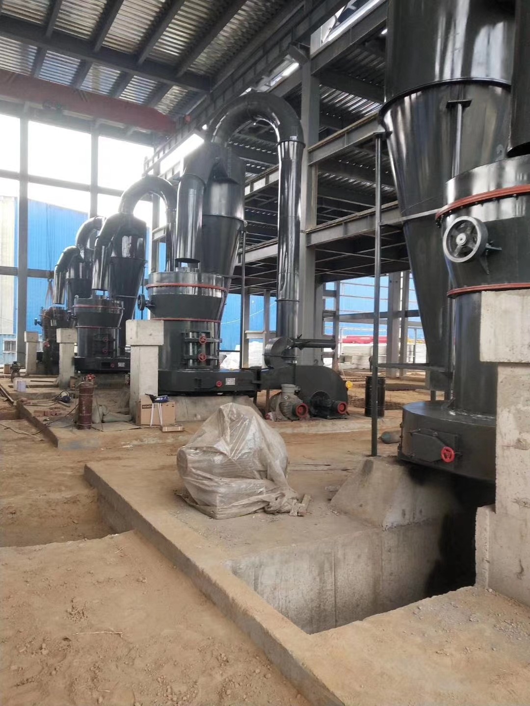 雷蒙磨来料可试机 4r3216型雷蒙磨粉机 各种型号矿石雷蒙机