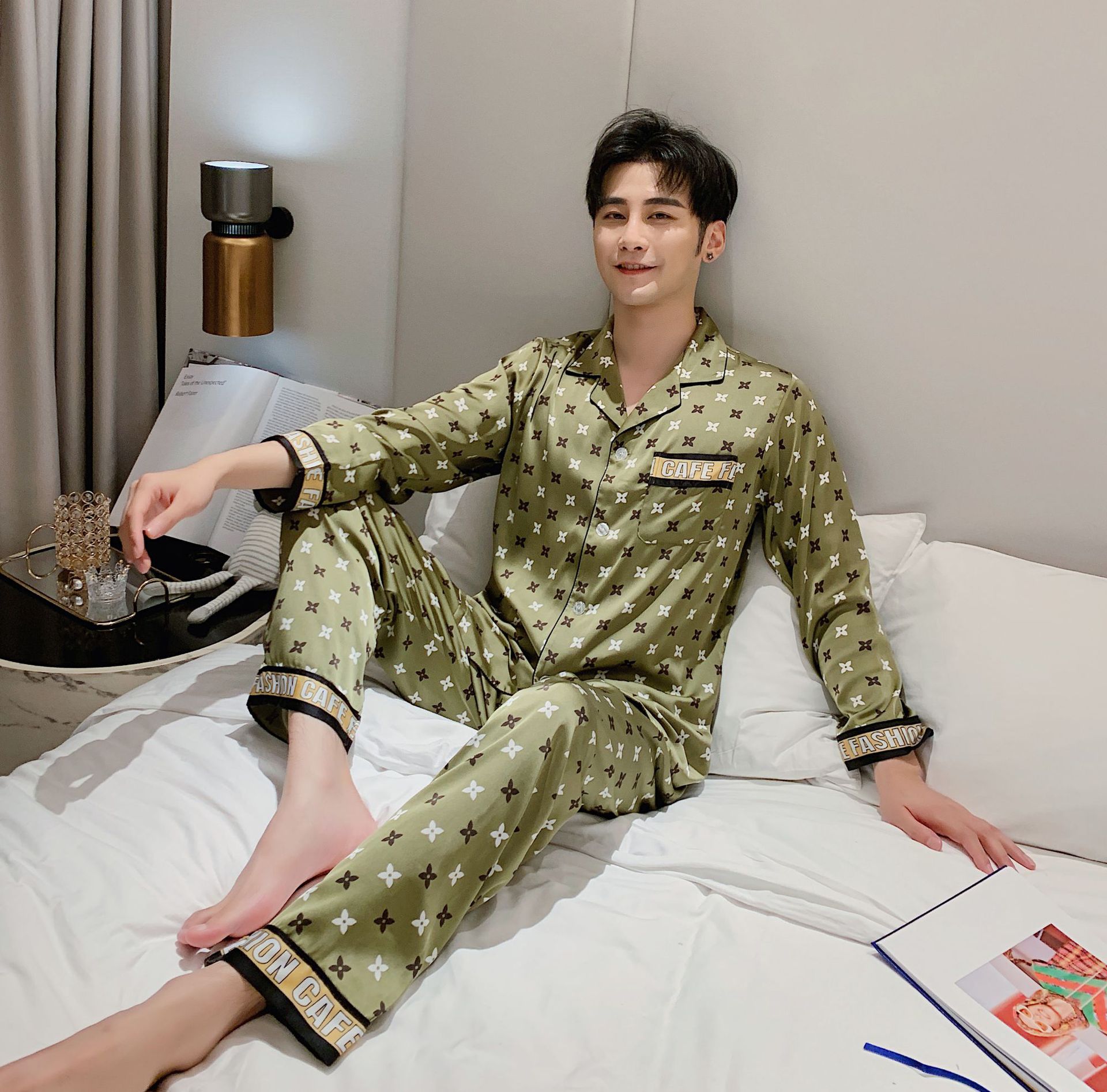 春季新款男士睡衣长袖长裤缎面真丝套装加大码时尚休闲冰丝家居服