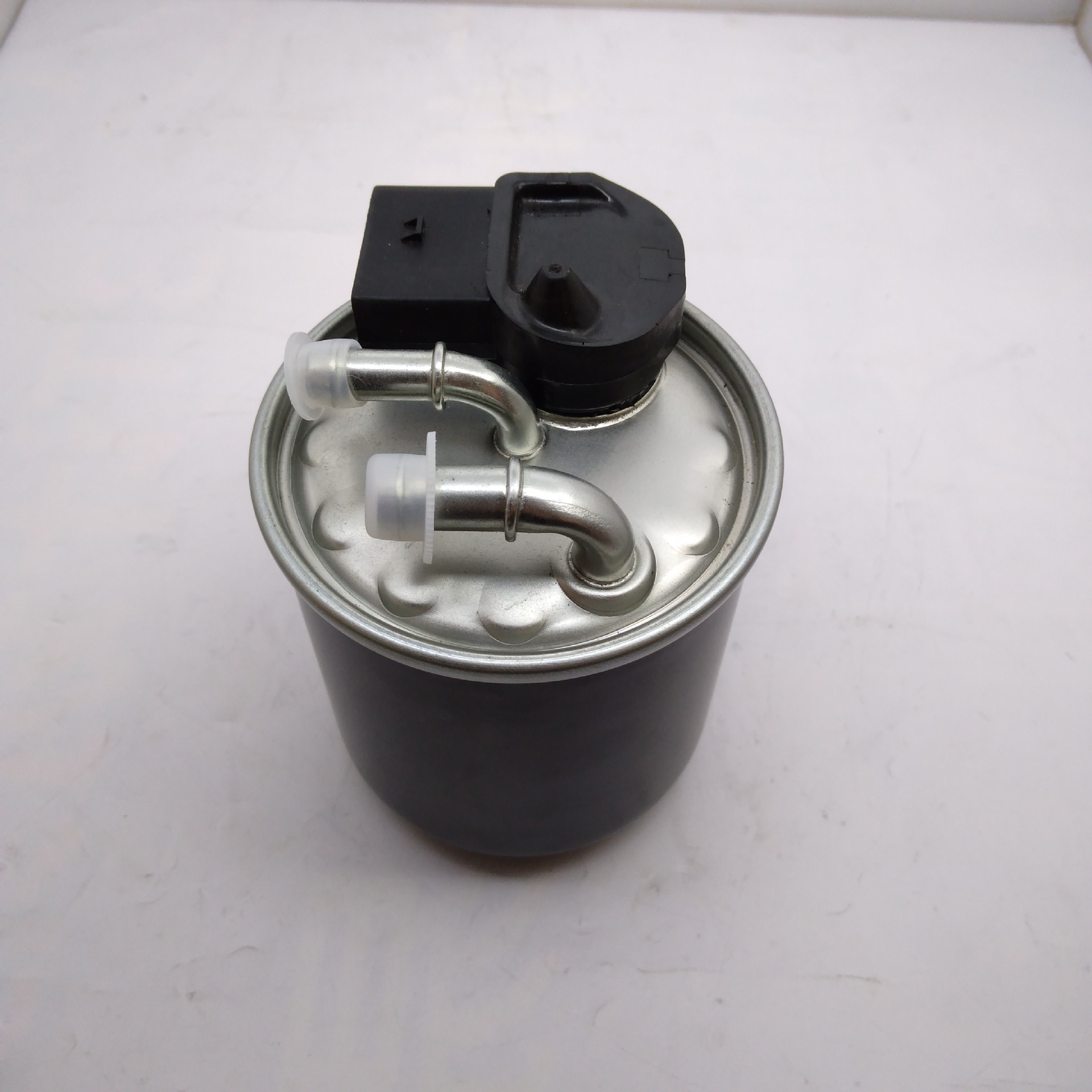 燃油滤清器 适用奔驰a207c207w212v212s212w166x166 6420906052