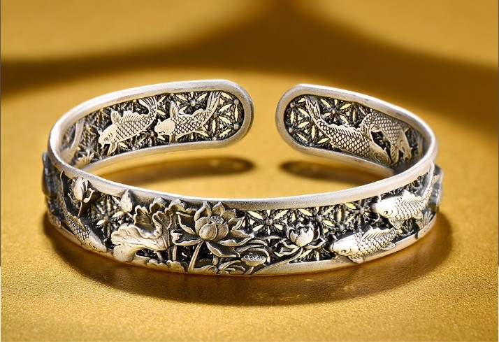 厂家直供镂空雕刻花足银手镯女s999银饰 复古手镯 送妈妈免费刻字