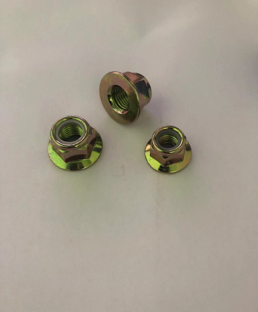 din6926六角法兰面尼龙锁紧螺母高强度法兰防松螺母汽车螺母