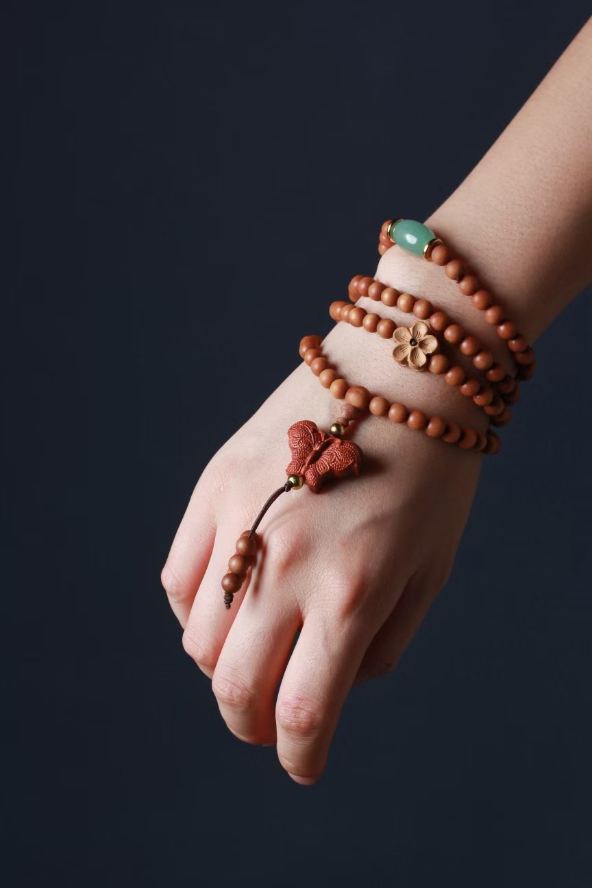 芭比檀香木手链 檀香108颗搭配桃花蝴蝶吊坠 男女佛珠手串diy定制
