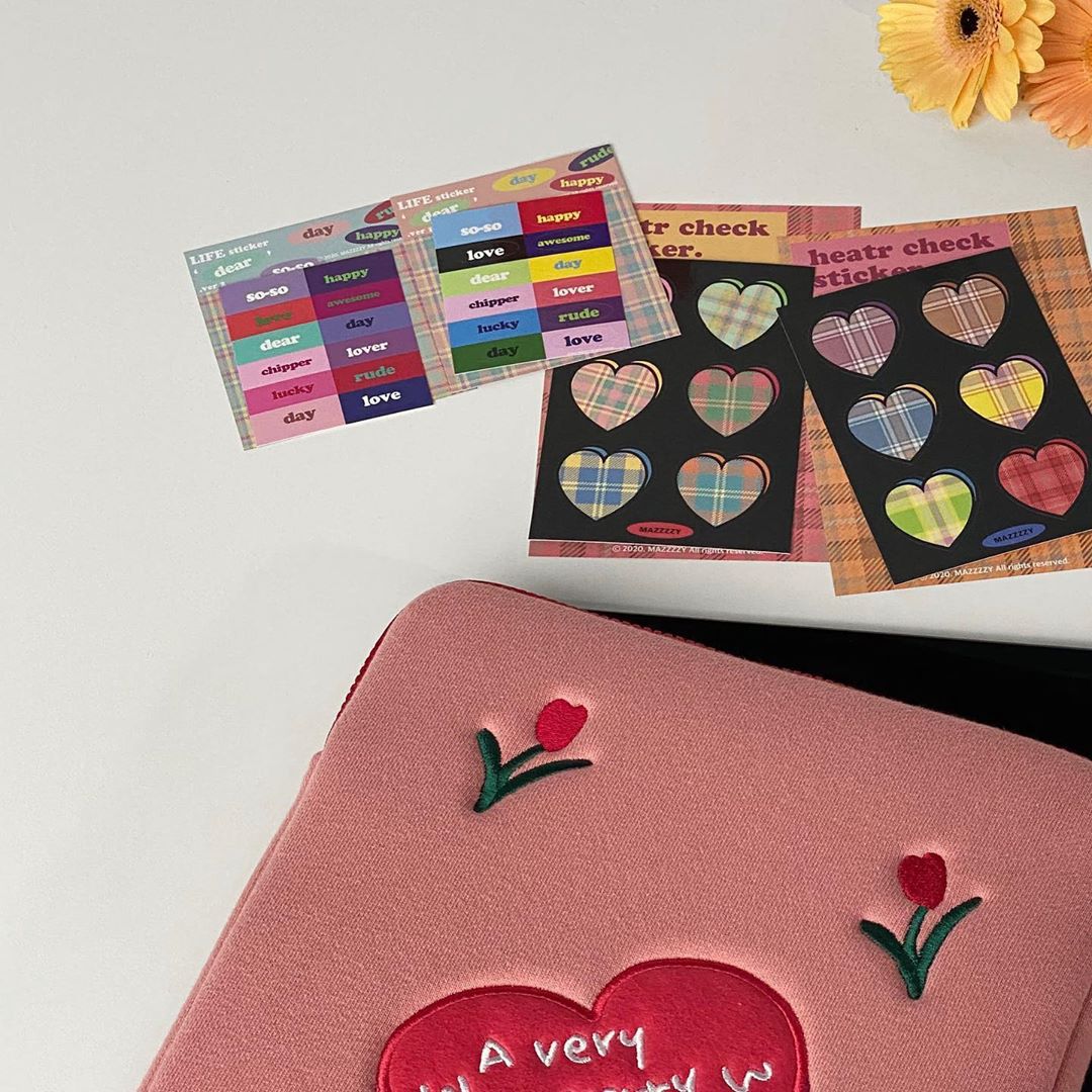 韩国ins贴纸mazzzzy爱心桃心格纹格子贴画方格手账素材手机壳装饰
