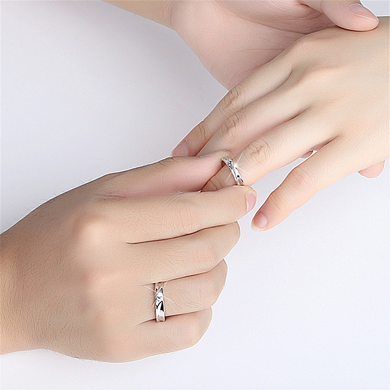 韩版热卖流韵线条戒指开口典雅时尚爱情以爱为名牵手一生情侣戒指