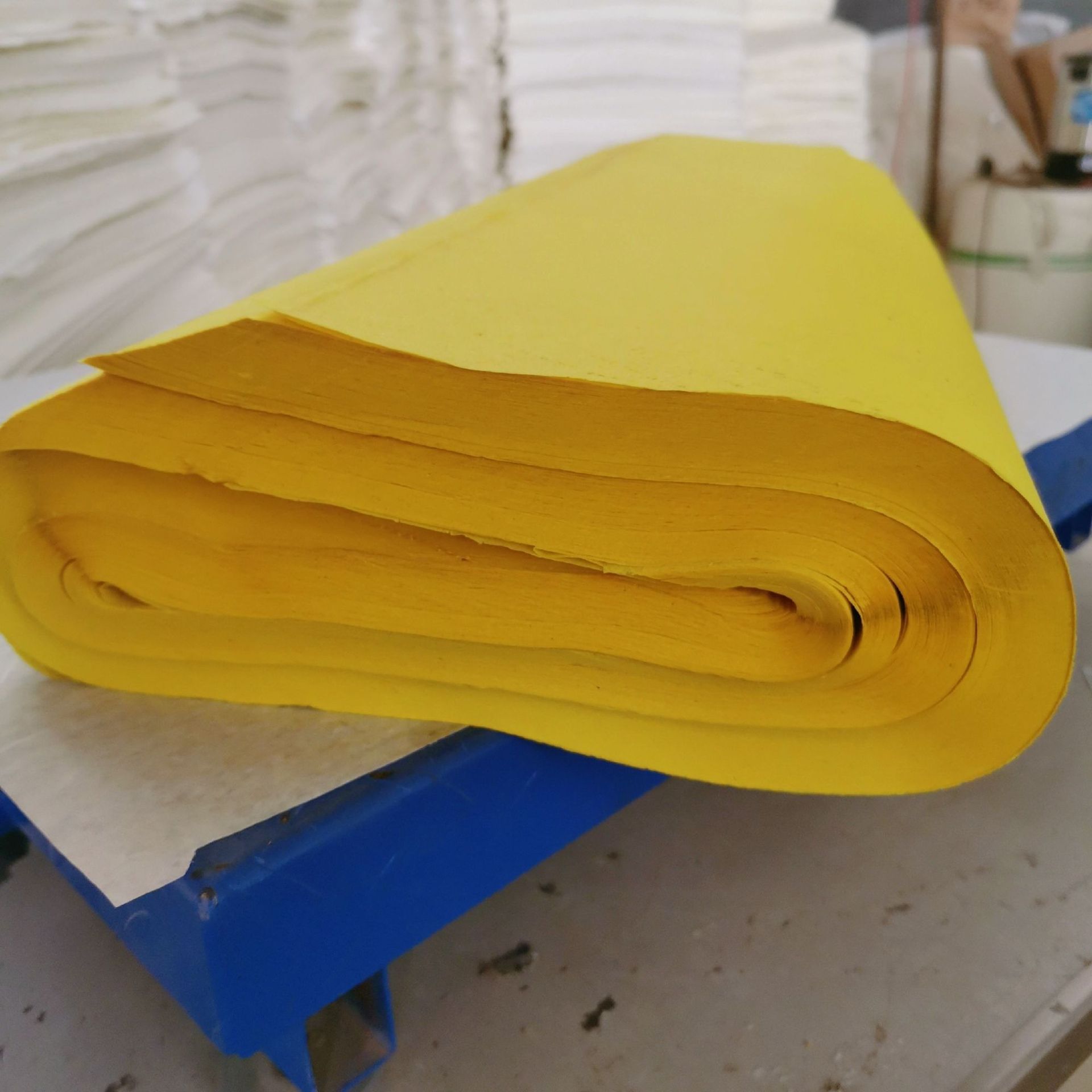 黄纸 礼佛纸钱56*73*400张 薄黄标纸法事清明节祭祀看事纸