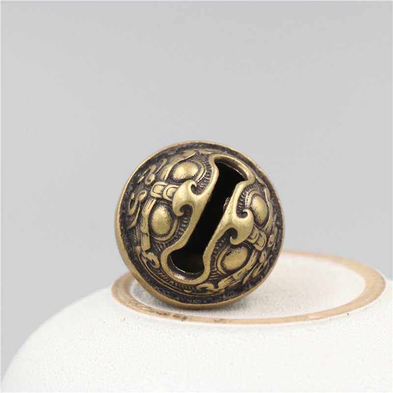 黄铜吊坠挂件饕餮铃铛花纹钥匙扣化煞转运圆铃仿古文玩小铜器批发