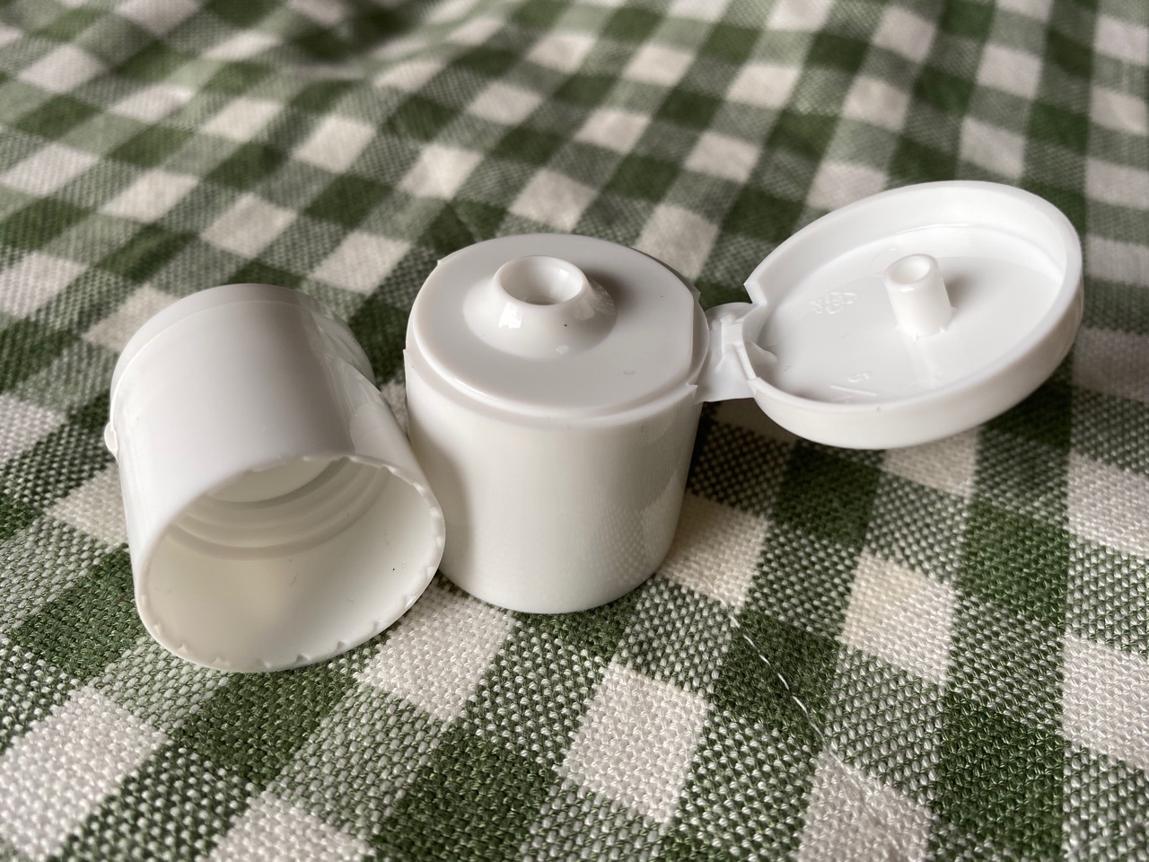 现货24牙/415光面碟盖白色 洗护用品分装瓶盖