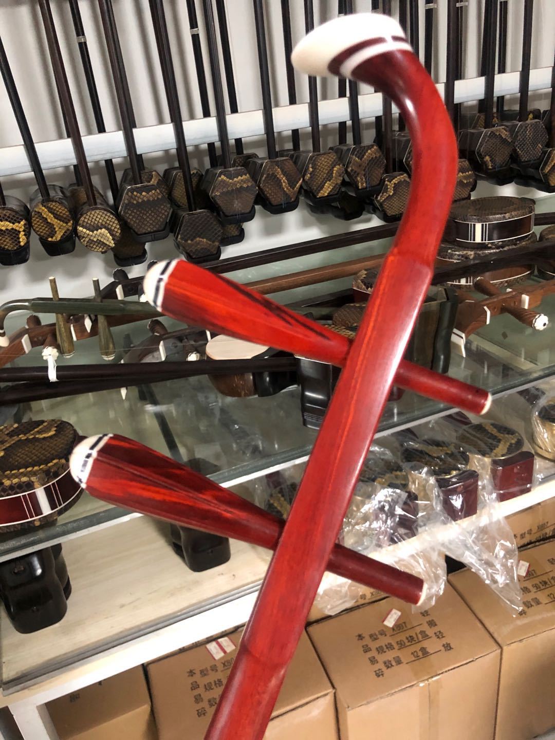 厂家批发二胡非洲小叶紫檀演奏级二胡纯手工蒙皮一级紫檀一件代发