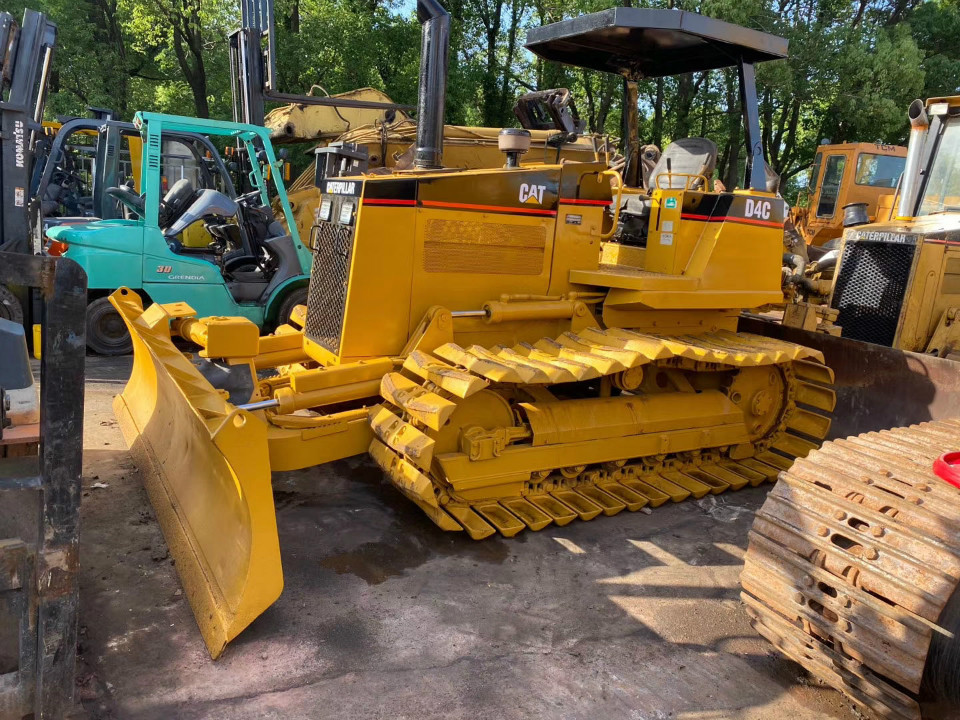 出售二手卡特d4c d4g d5k d5n小型推土机 造型机