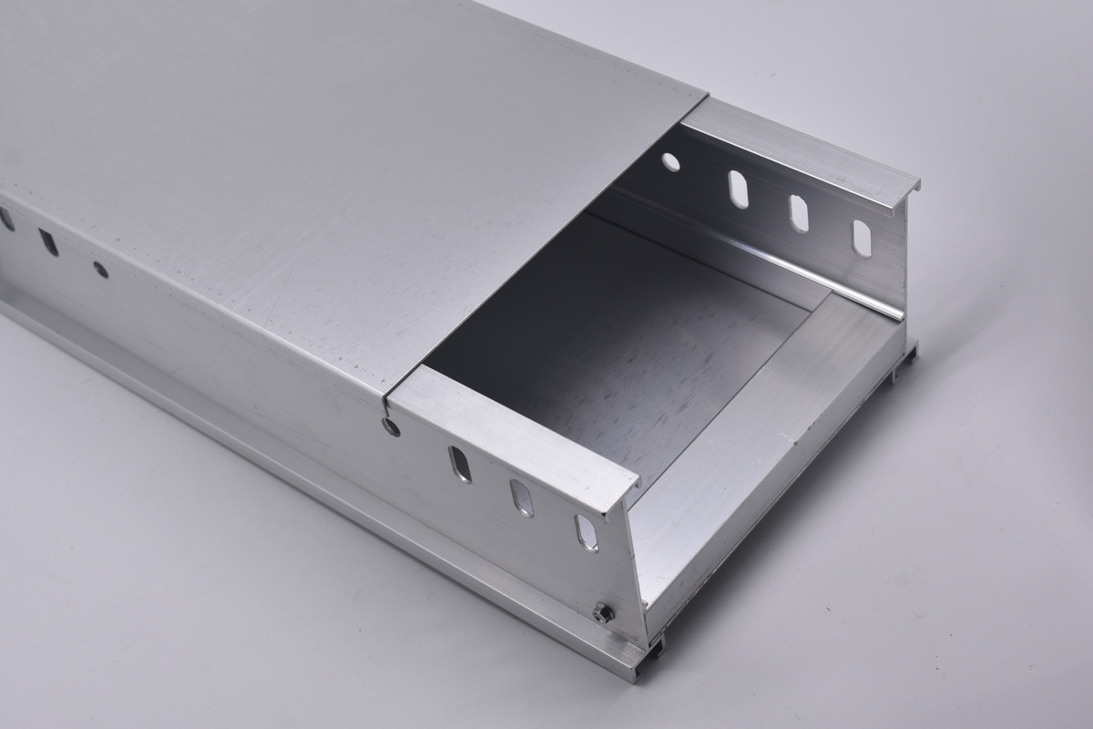 铝合金桥架定做200*100 槽式梯式铝合金电缆桥架 电脑机房走线架