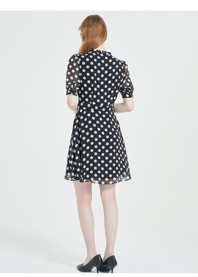 夏季波点女士甜美蝴蝶结连衣裙波西米亚风波点蛋糕公主裙