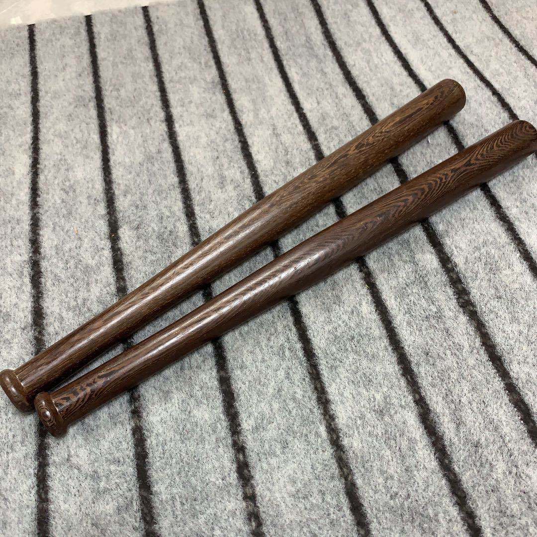 鸡翅木棒球棍 木质工艺品球棒 车载用棍棒圆木棒厂家批发