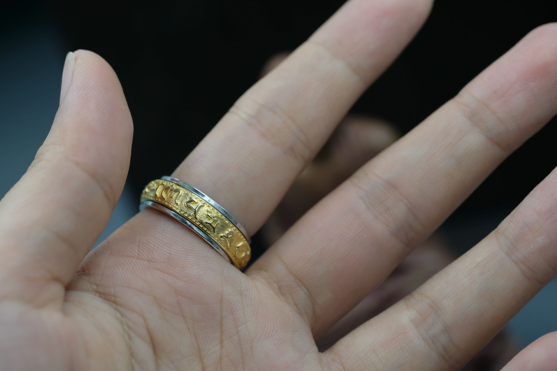 Personality Rotating Six Words Mantra Gold Vintage Ring Tik Tok Ring