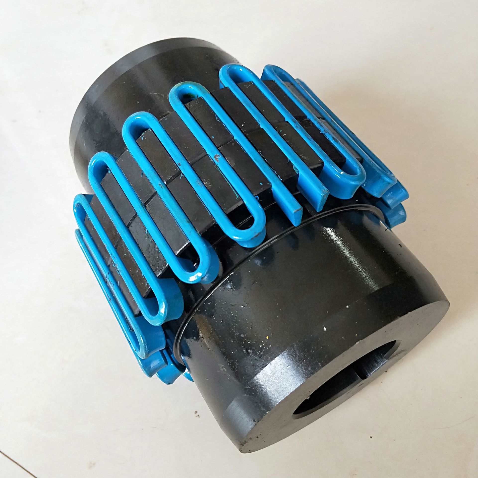 厂家销售多规格蛇型联轴器 铝合金弹簧联轴器 js蛇形弹簧联轴器